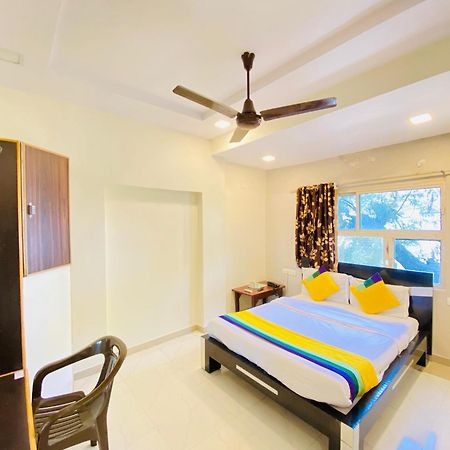 Hotel Aakash Navrangpura Ahmedabad Ngoại thất bức ảnh